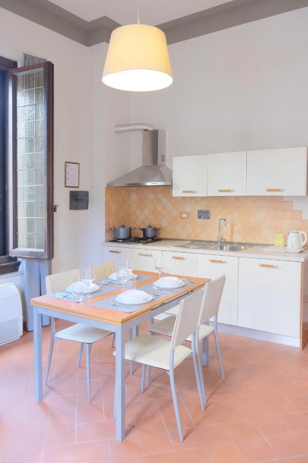 Villa Il Leone Флоренция Екстериор снимка