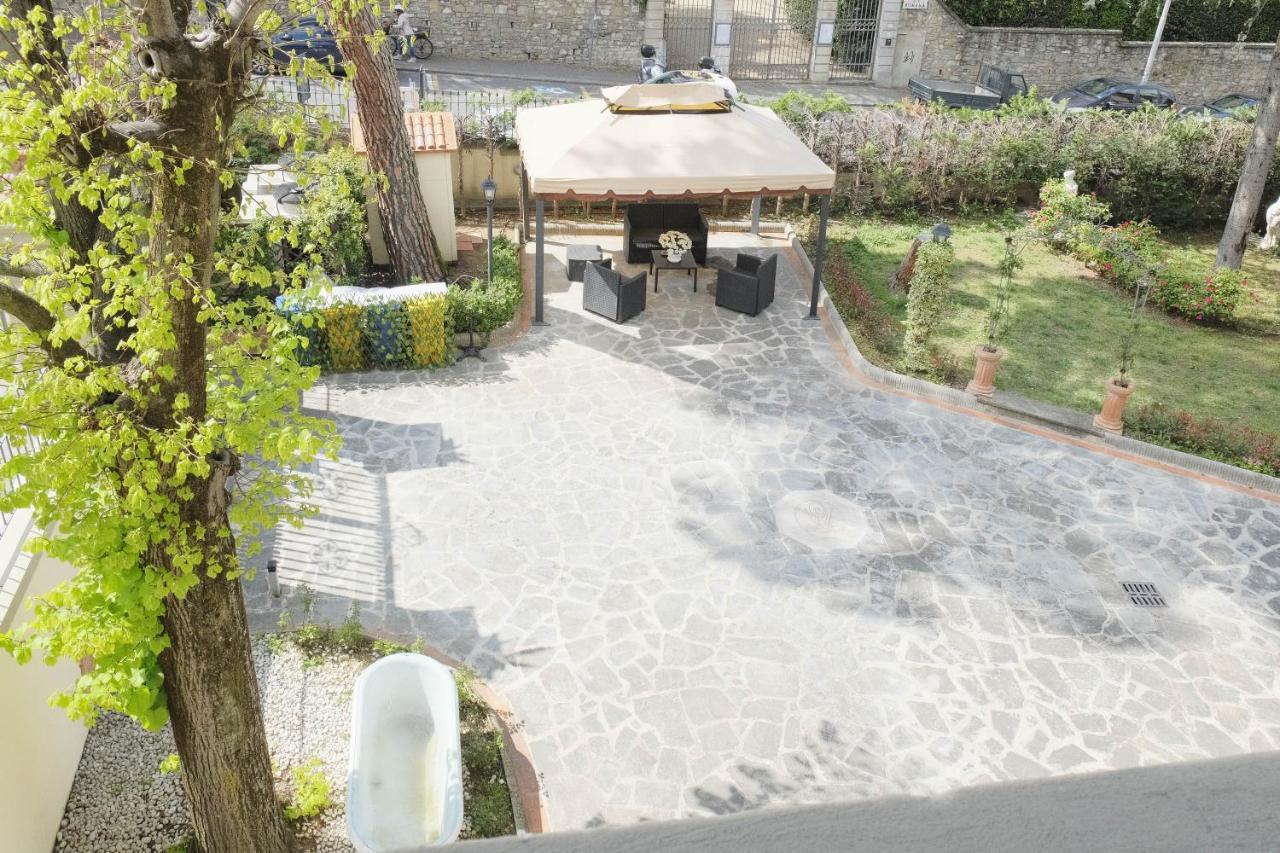 Villa Il Leone Флоренция Екстериор снимка